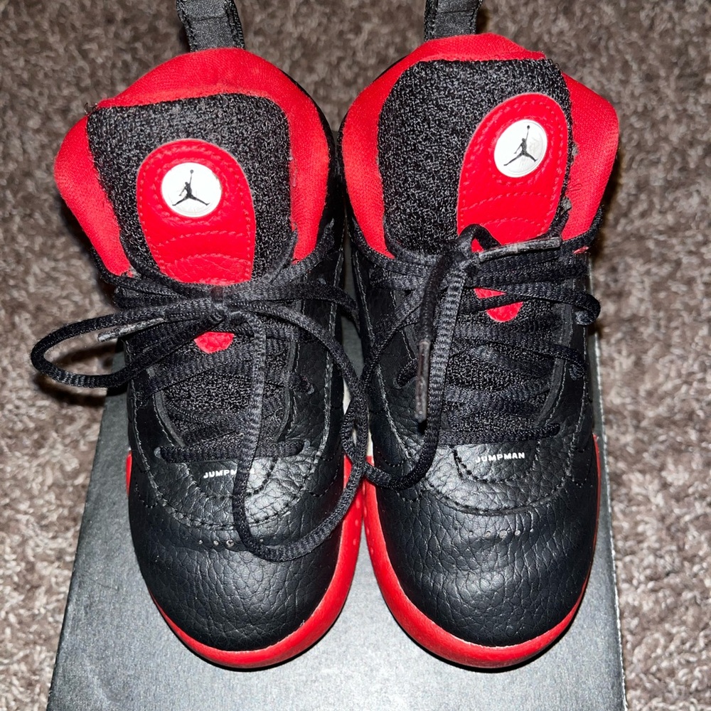 BABY TEAM JORDANS FOR CHILDREN SIZE US-9c, EUR 26